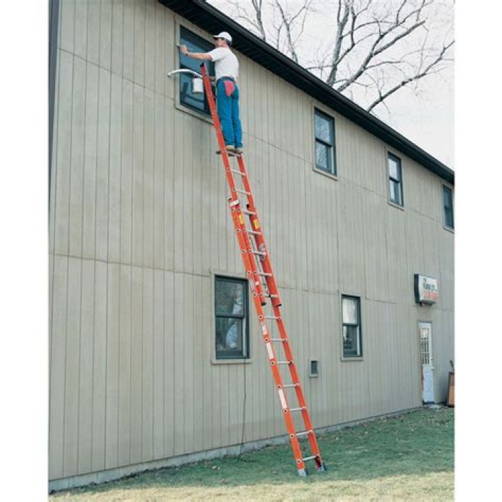 28 foot ladder