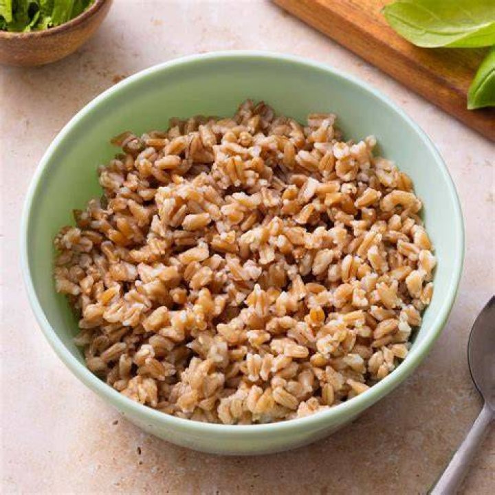 carbs in farro