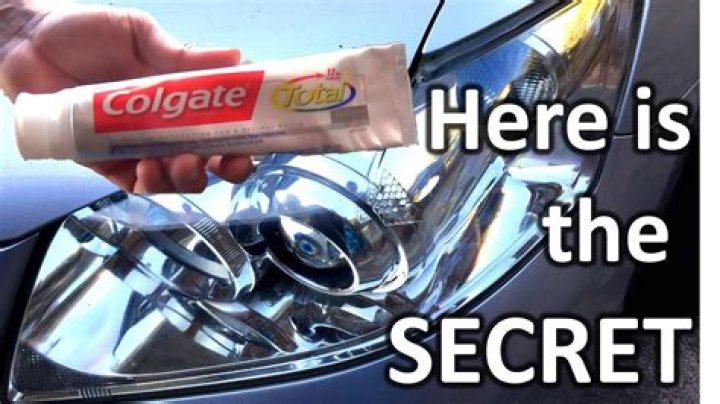 clean headlights with toothpaste