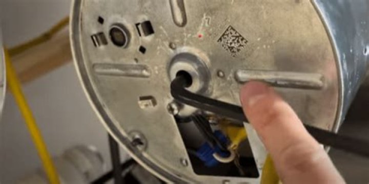 garbage disposal jammed