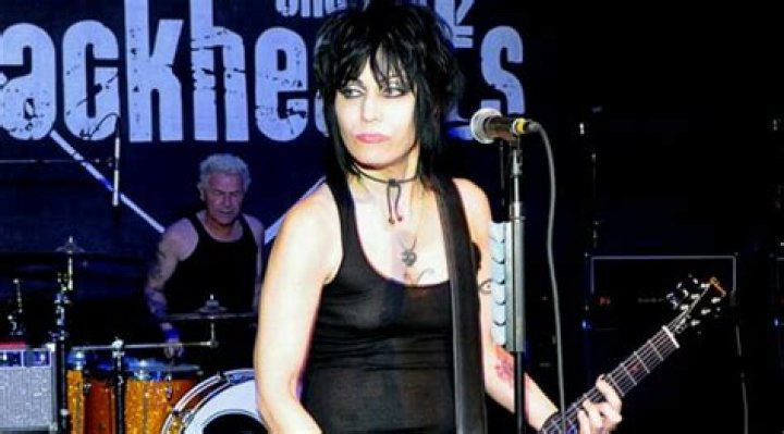 is joan jett married