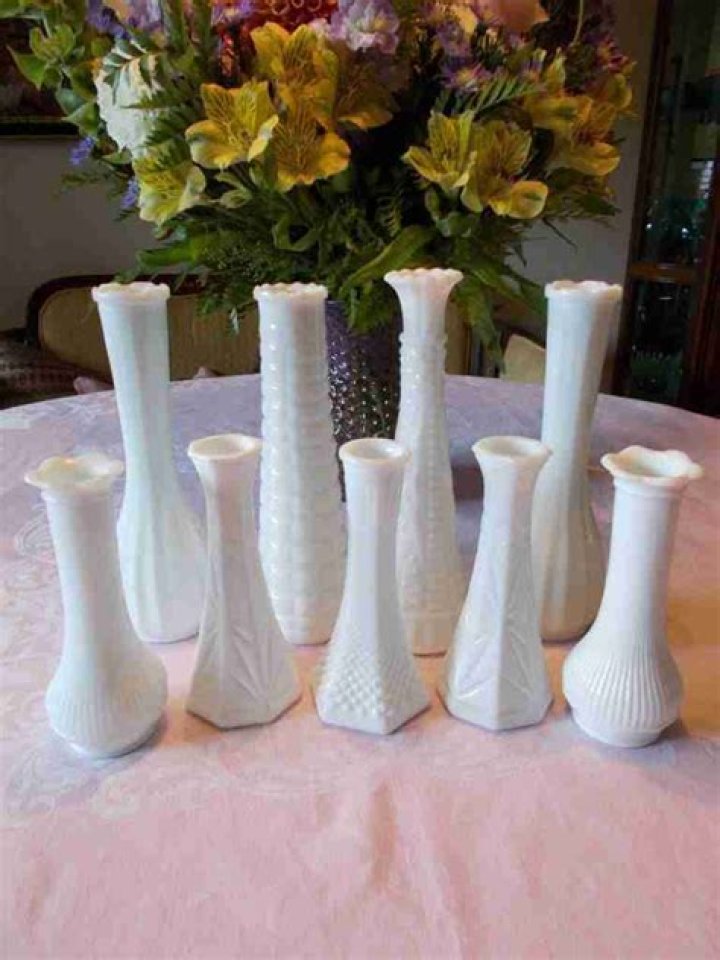 milk glass value