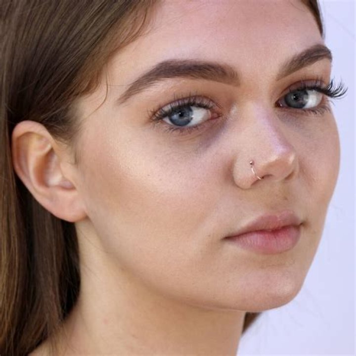 nose ring with ball