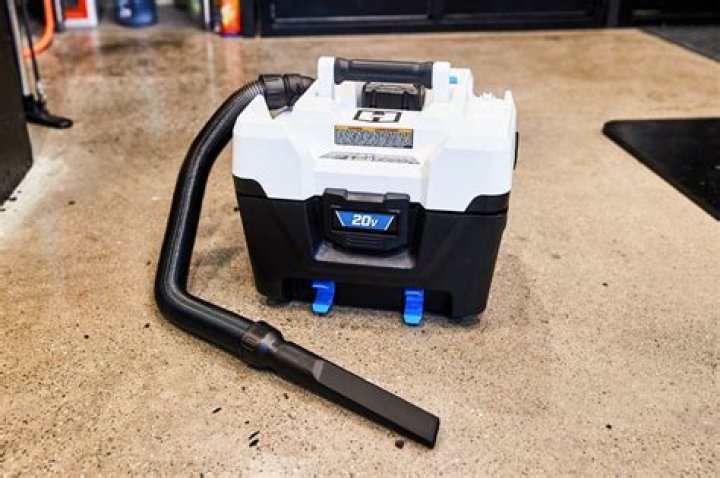 small shop vacs