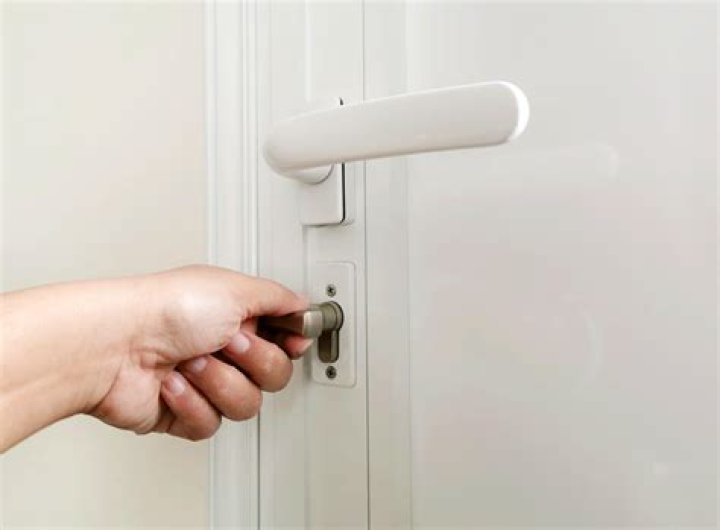 thumb lock