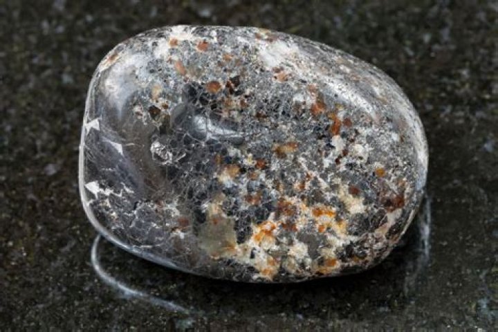 what is a lodestone