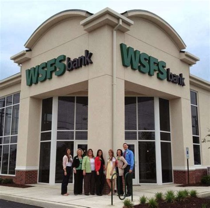 wsfs bank hours
